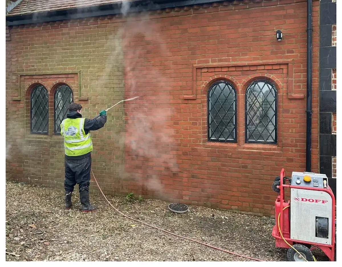 doff-steam-cleaning-heritage-brick-london-home-counties.webp